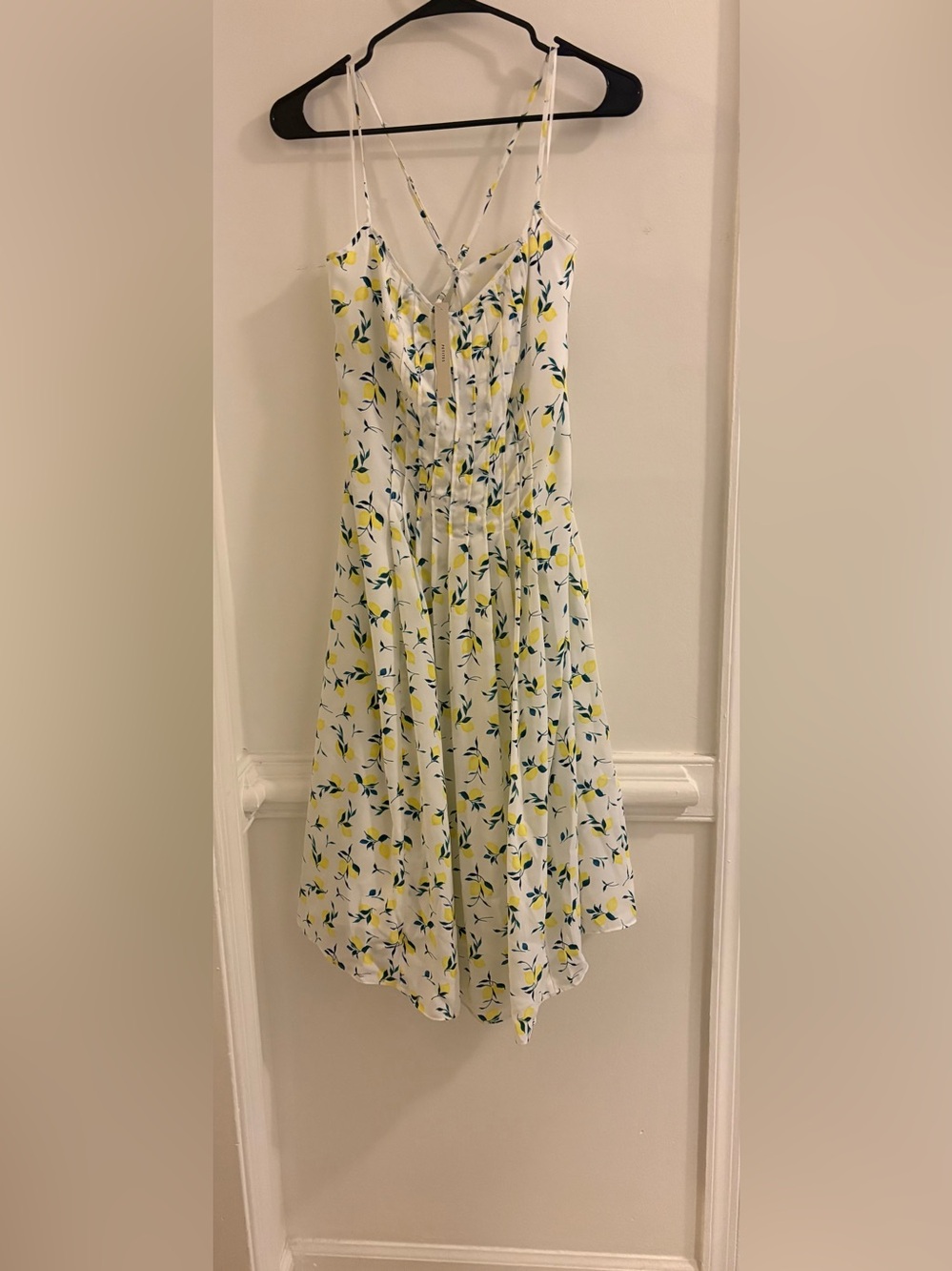 Banana Republic White Dress with Yellow Lemon & Green Leaf Print